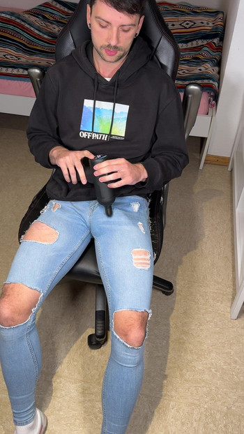 Sviđa mi se kako su moje traperice uske.