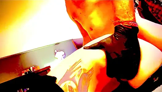 Istri nakal pengen dientot sama kontol besar