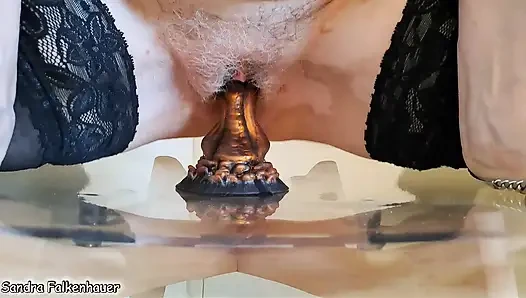 Another Fly whit the Dragon