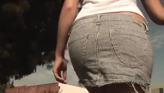 Sexy chick with nice tits and ass rides throbbing cock