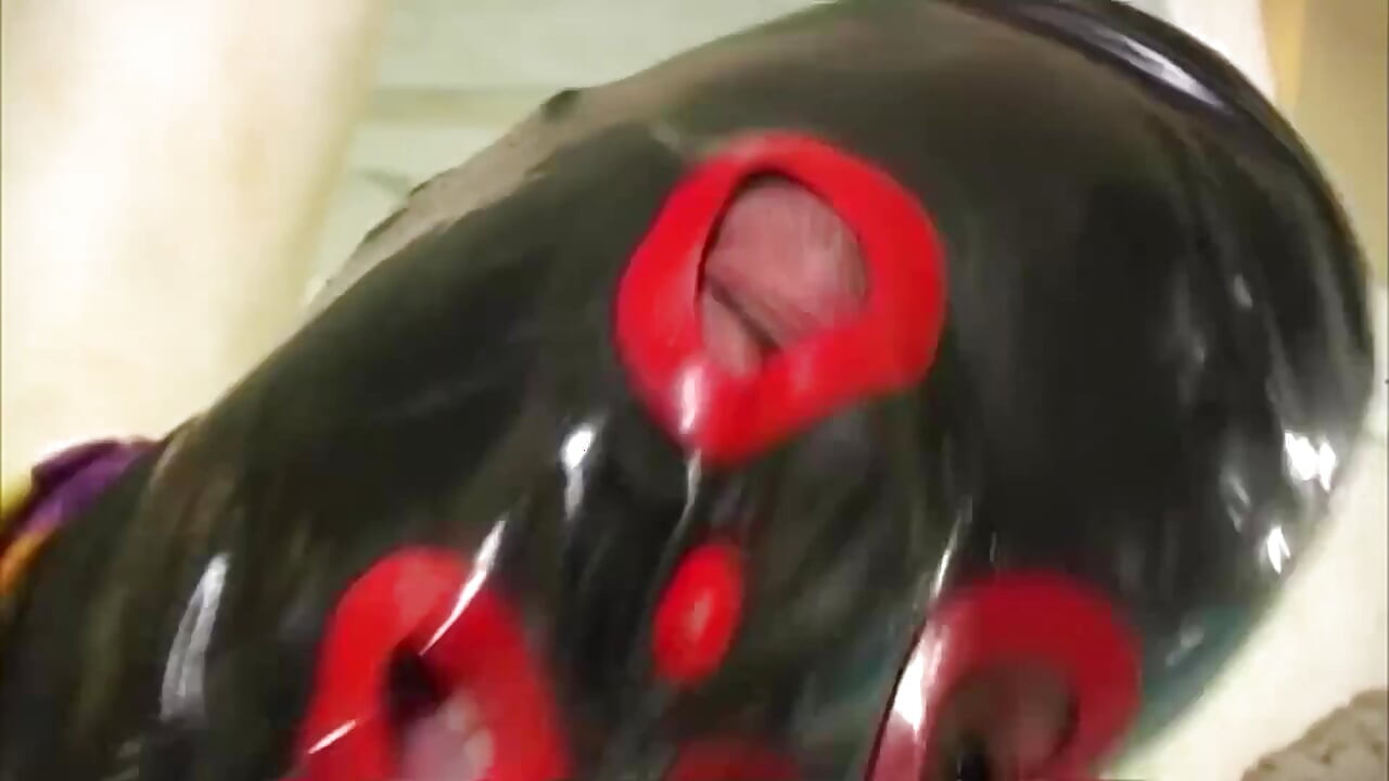 Busty milf gets slammed and jizzed near the swimming pool