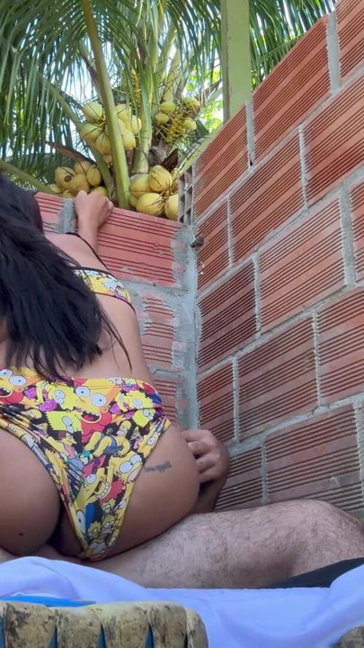 Peasant woman fucked by the owner of the chickens | Clip 2