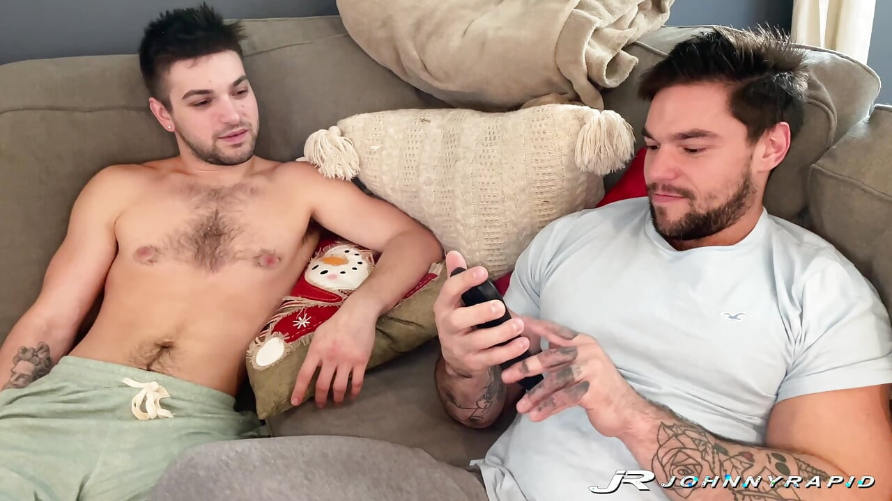JohnnyRapid: Aspen Slams His Muscled Dick Into Aiden Ashers Little Ass