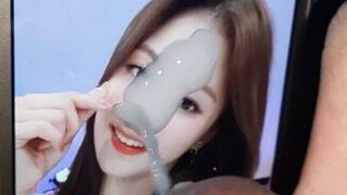 Fromis9 nagyung 暨致敬 2