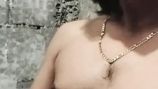 Çıplak olmanın Salı günü