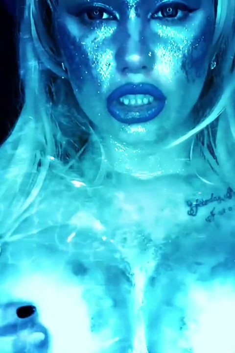 Cruel Siren Will Terrifies You and Swallow Alive (special Effects Added)