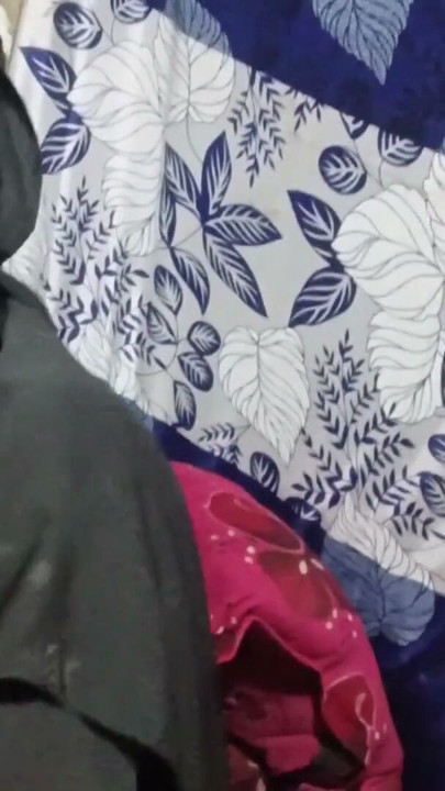 Video seks viral seorang lelaki Bangladesh dengan teman wanitanya pada hari kedua Puja | Klip 2
