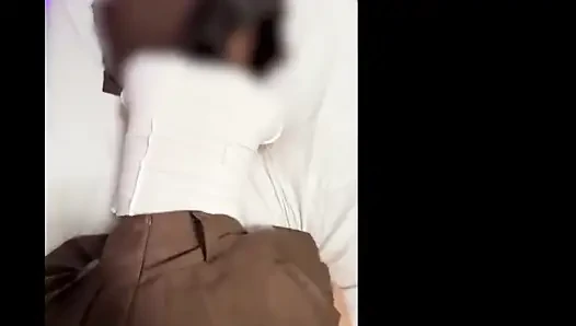 Cincin kawin off, seks intens yang dalam di belakang punggungnya. Mengkhianati suaminya, klimaks keras! Video rekaman seks paling hot yang akan anda lakuin