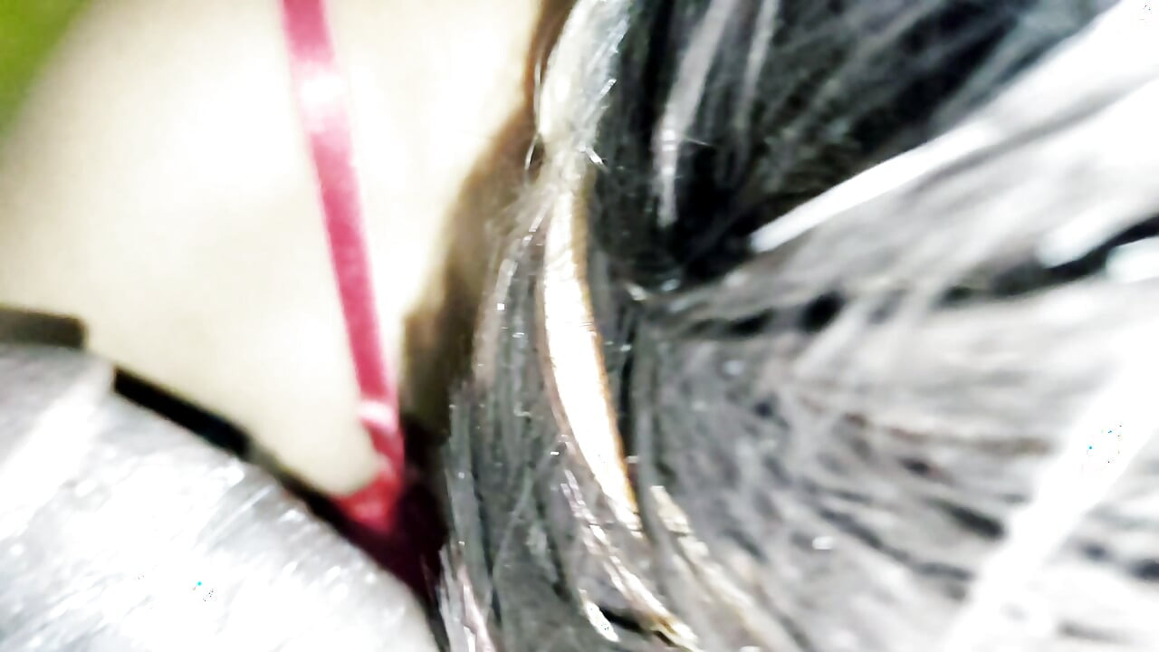 Close-up blowjob deepthroat with huge facial
