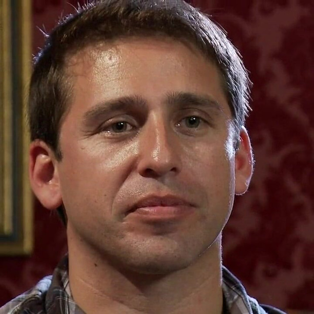 Rich Cuck Doesn't = Well-endowed Cuck