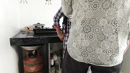 Видео первого секса индийской школьницы