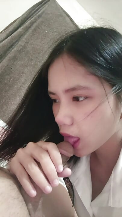 CAN'T WAIT! Stepsister Drops Her Bags And Demands Sex After School