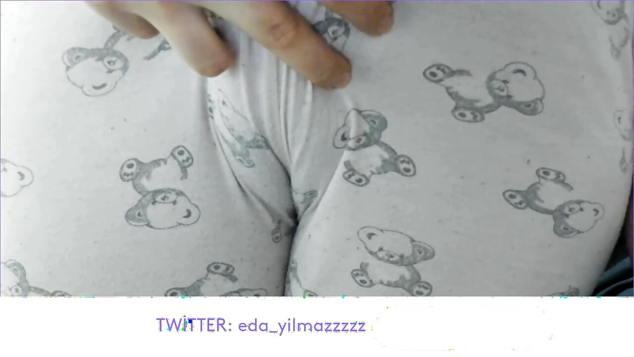 CAMELTOE- PAJAMA- SWOLLEN PUSSY