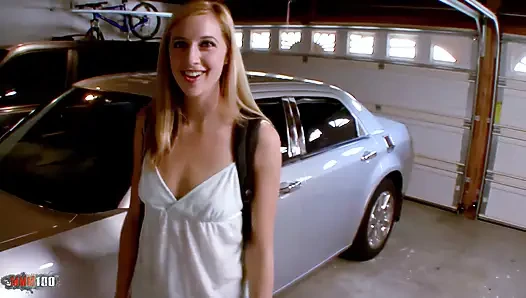 Ranae Morgan: Local Cock Ride for Beach-bound Blonde Ranae Morgan - Hard...