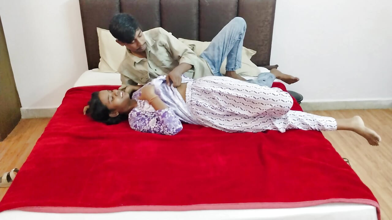 A Beautiful Romantic Night With My College Girlfriend