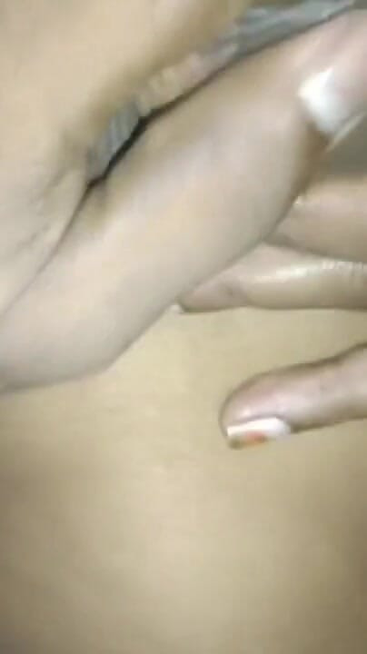 desi tamil wife sucking and fucking riding closeup morning sex | Clip 1