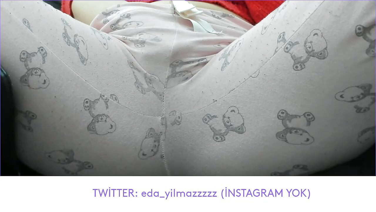 MASTURBARE ÎN PIJAMALE - MÂNGÂIERE DE PIZDĂ ÎN PIJAMALE - PORNO TURCESC