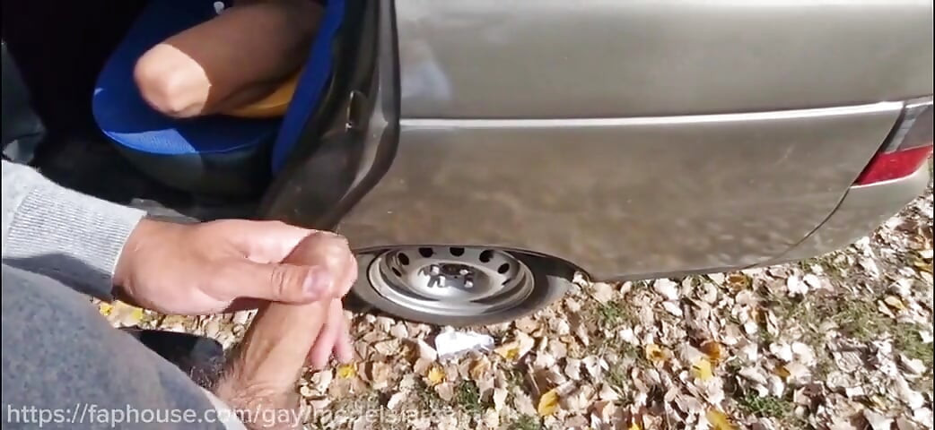 Turning Him Into a Complete Bitch in a No-condom Cruise Fuck on the Side of the Road