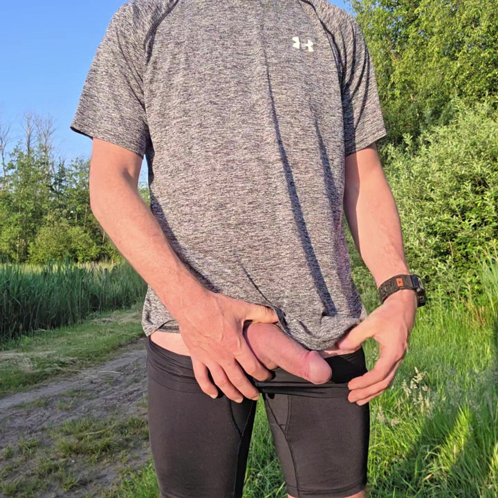 Schwanz blankziehen im freien im freien