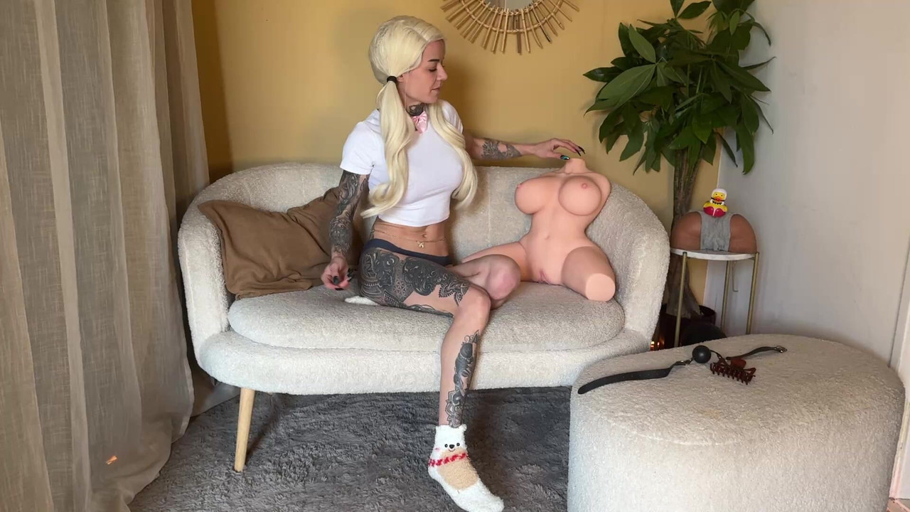 Lilly's podcast aka p0rncast enters the final phase of preparation - Feminism fotzt