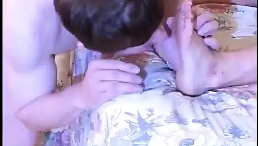 Tante hot rambut pirang dengan toket besar lagi asik ngentot kontol ngaceng