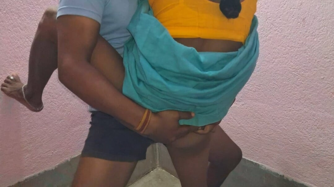 Hasband and Wife sex relationship in indian home