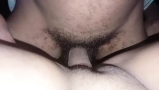 Kayınbiraderi evde sikiliyor