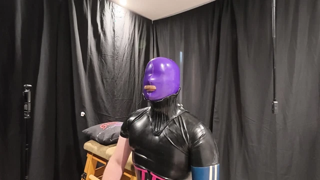 Ristricted Latex's first session with me First Part
