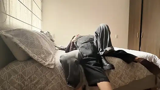 Menakjubkan bagaimana kekasih saya menyikat vagina saya