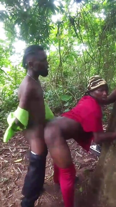 Inside Bush Fucking After Smoking...