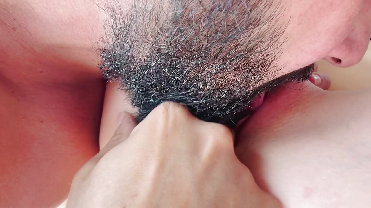 Closeup Pussy Licking & Intense Fingering Until She Cums Hard - Then Missionary Fuck With Lush Vibrator & External Cumshot