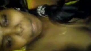 Тамильские любовники занимаются сексом
