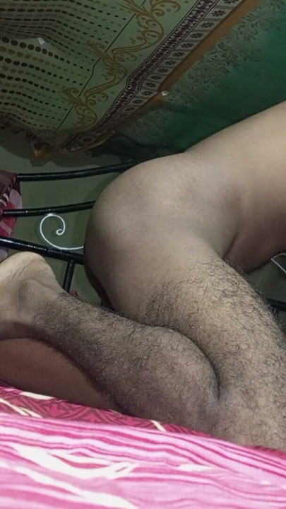 Indian Desi Bhabhi - Today my sister-in-law's daughter came to my old hut and stayed at our house for the night. I took away all | Clip 1