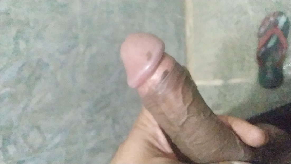 Fapping alone . Alone boy from India nedds some action.