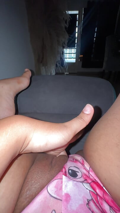 Di Rumah Selepas Hari Yang Panjang Di Pejabat