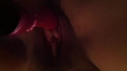 Sexy gf masturbating