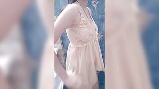 新しいセクシーなドレスの大きなお尻