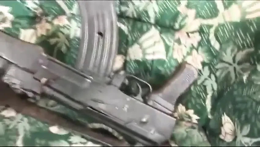 Babe,facial,small tits,blowjob