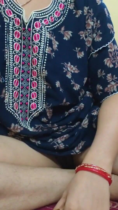 Bhabhi ki chut ki pyash bujhai devar ne chod kar | Clip 1