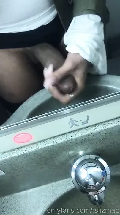 To big dick liz mac