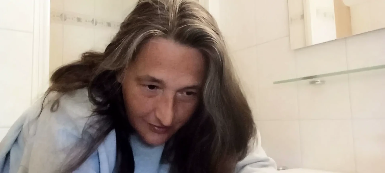 BBW belly wobbling shower mature German