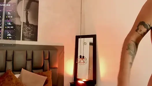 Dağınık bir saksodan sonra erkek arkadaşım amımı yiyor