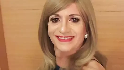 Selfie rubia