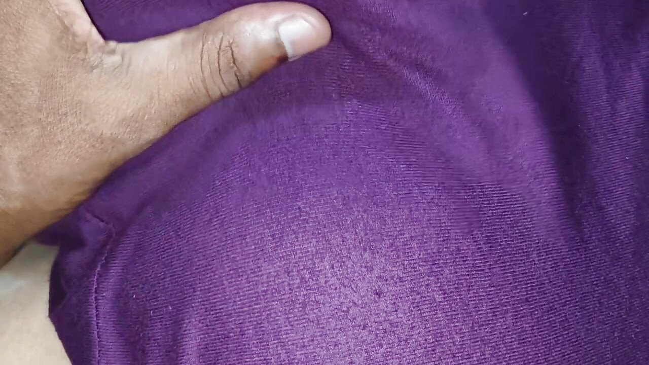 Village ki Sab Se Khobsoort Lardki ki Chudai little tits in big Cock