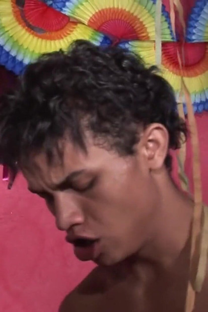 ゲイ乱交、一緒に遊ぶ人を探しています