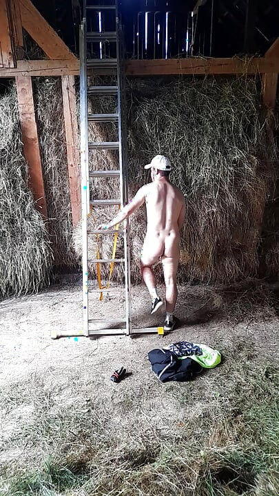 Daeros si pria gay pedesaan Rumania yang lagi sange berat