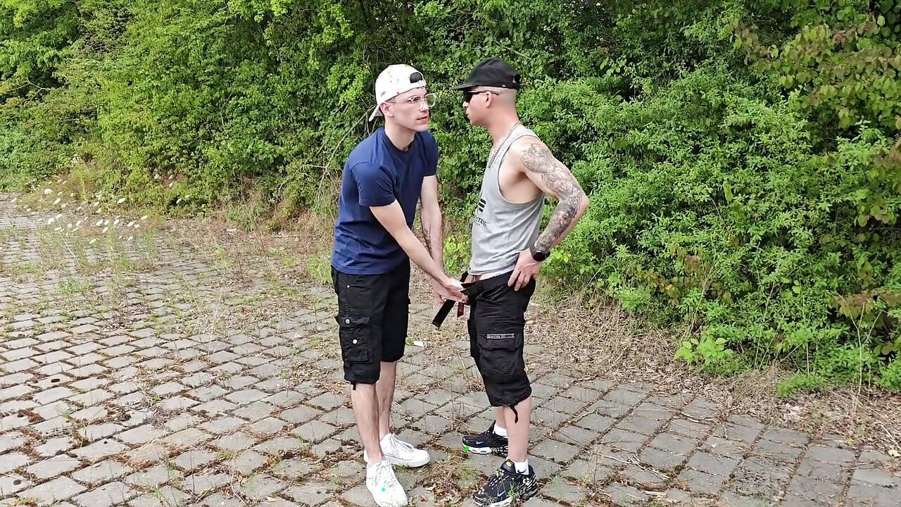 Found a Perfect Public Spot and Fucked My Gay Boy Bareback Like He Deserves