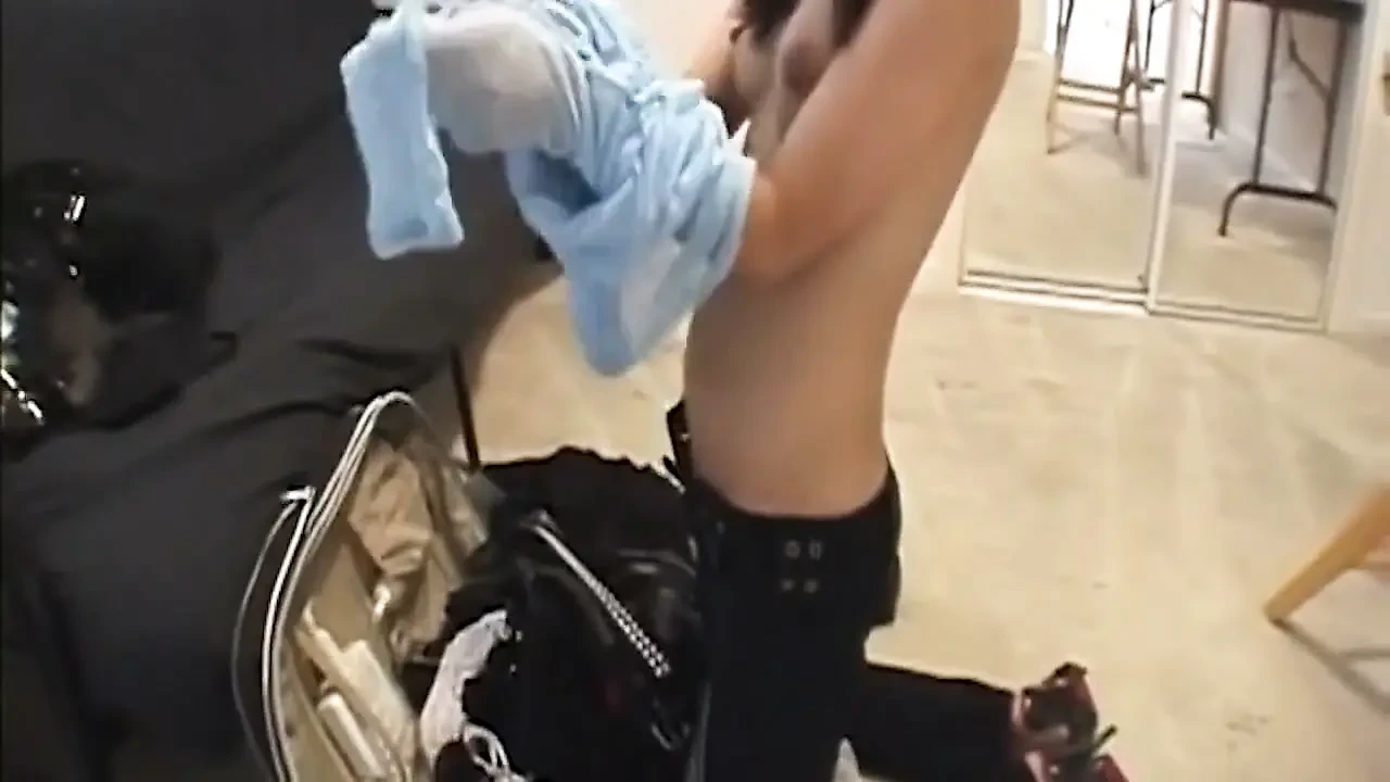 Blonde Babe Fingers Dripping Pussy to Explosive Squirt
