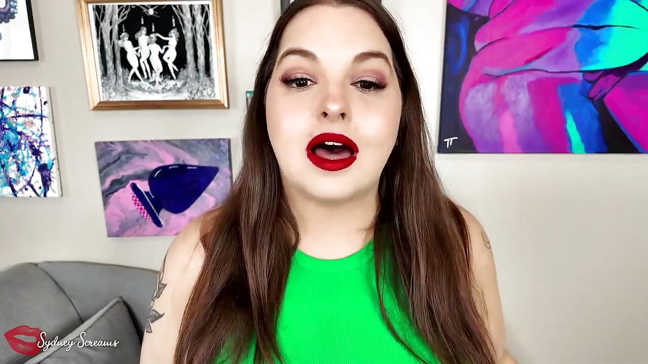 Ich teste meinen lippenstift an dir