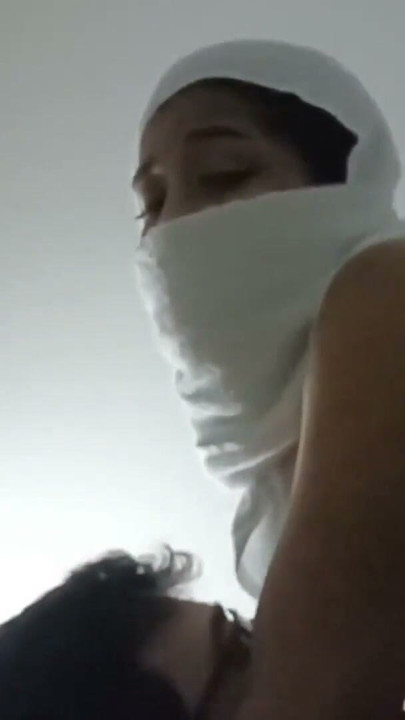 My wife's hot friend takes the opportunity to kiss me when my wife is not at home and then we fuck. I like her a lot bec | Clip 1